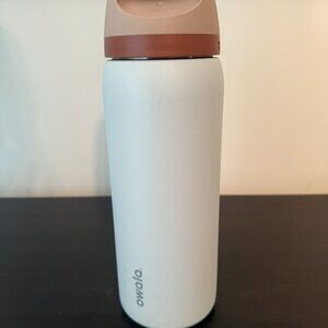 Owala FreeSip 24 oz Water Bottle
